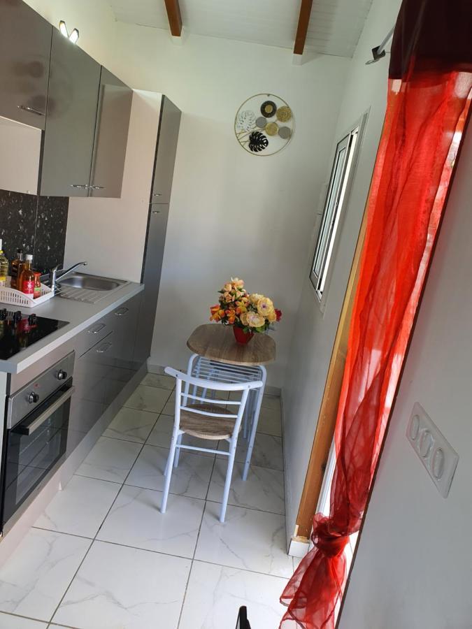 Bungalow Vacances Sainte-Rose Ngoại thất bức ảnh